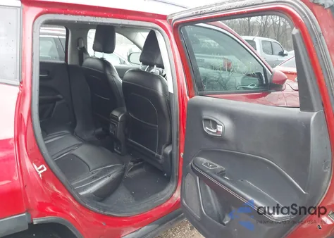 2018 Jeep Compass Latitude Fwd from USA, damaged, VIN 3C4NJCBB3JT227092